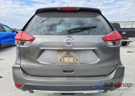 2017 Nissan Rogue S z USA, uszkodzony, nr VIN KNMAT2MTXHP588469